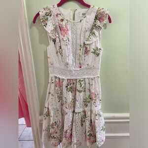 2/$45 White & floral ever new dress ❤️❤️